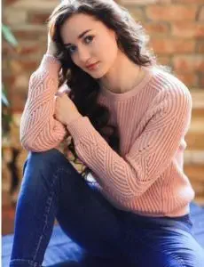 Elite escort service in Balasinor for home and hotel visits